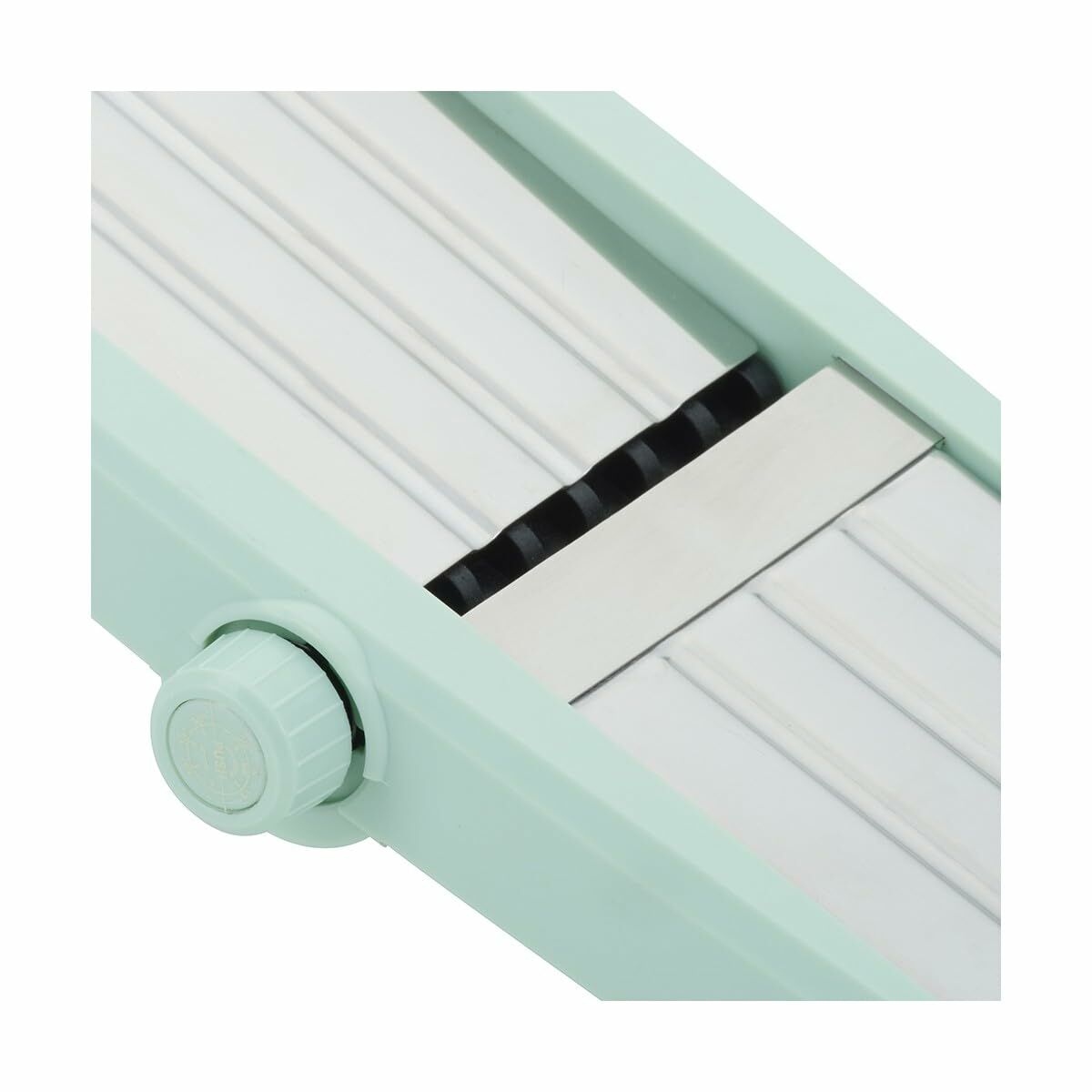 V2HE0B93DD46A80C28B7FEB1D3140424A10R6714851P9