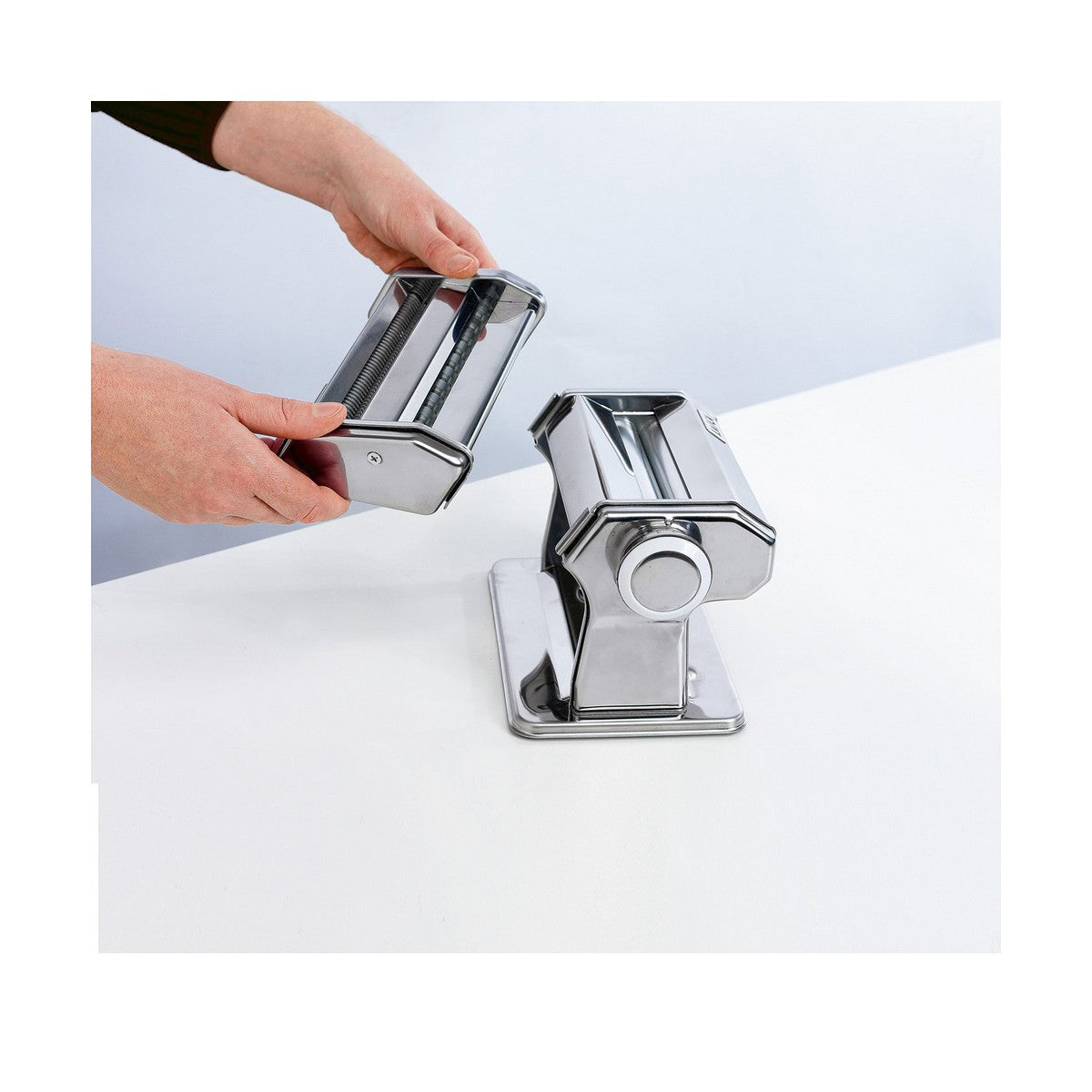 V10H6950DBC0B766651223FCDDB9469F18C9R3447716P3