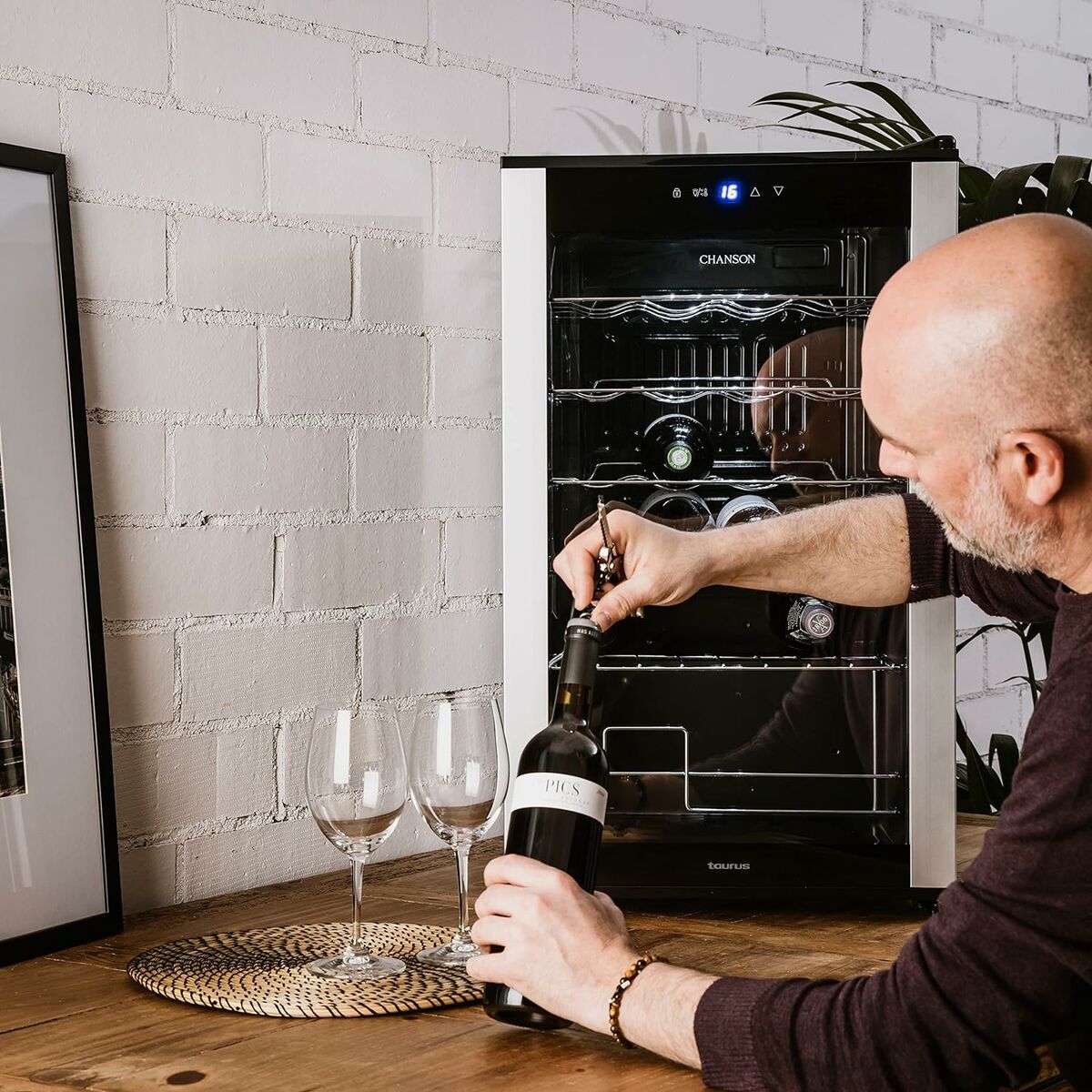 V2HE75FA31ACBC8AF5E587D5B5FB4E782ADR7035539P5