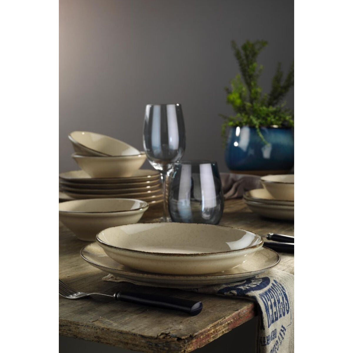 V3H1F75BBC41C4AE3B66D09C3D545B5B712R5600933P2