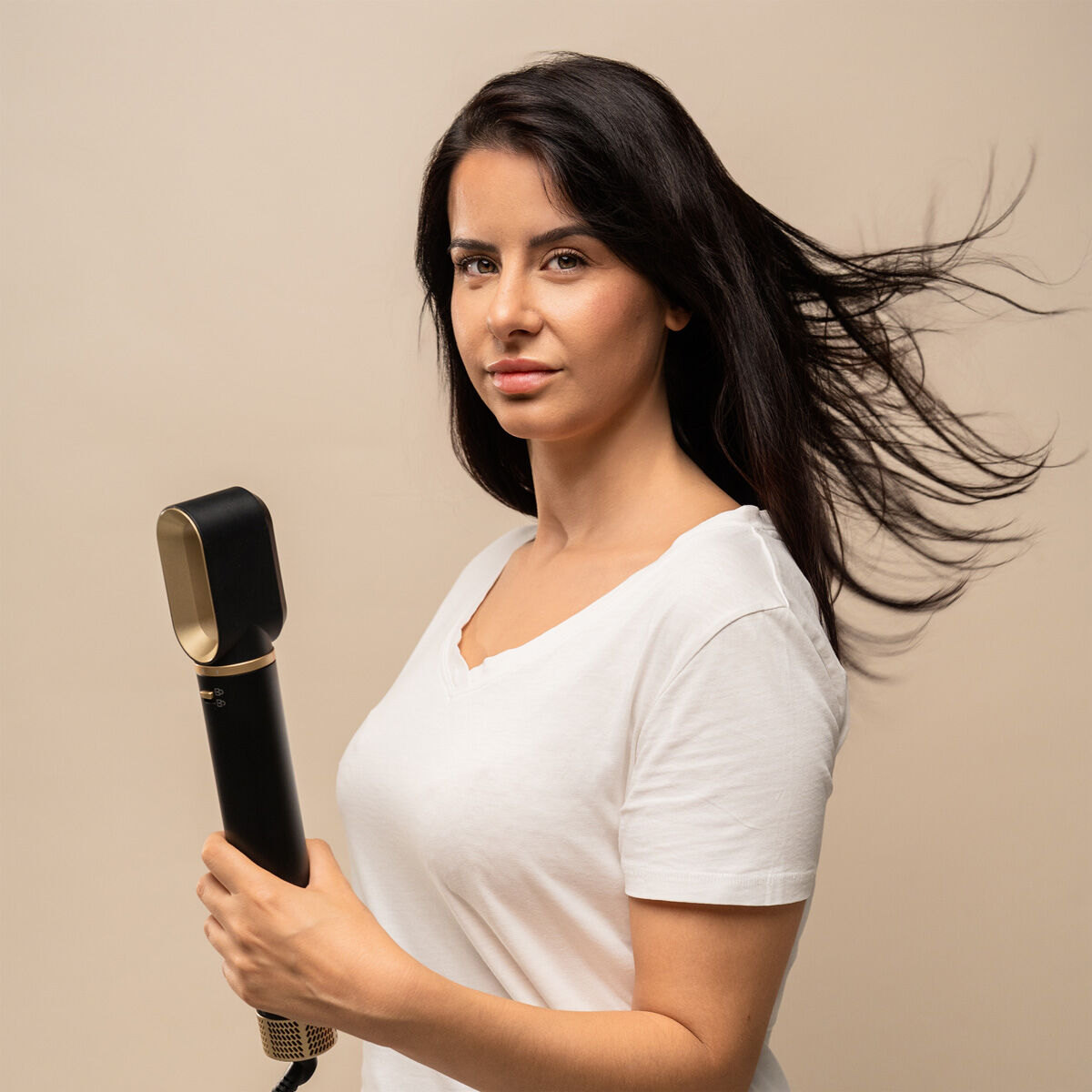 Escova Secadora e Modeladora Multifuncional Iônica com Tecnologia Coanda e 7 Acessórios Wavify